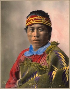 Le-foto-colorate-di-nativi-americani-11
